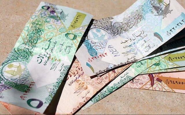 أسعار صرف الريال القطري اليوم أمام أبرز العملات العربية والأجنبية