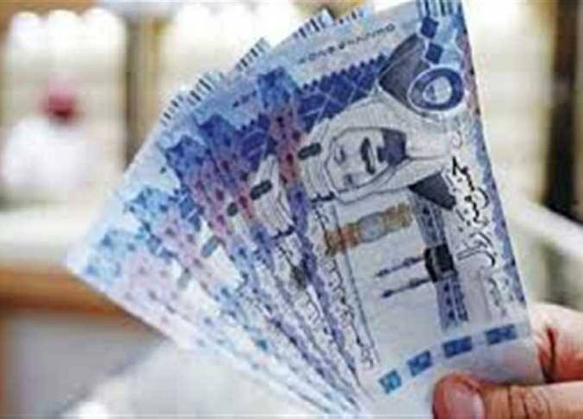 تراجع حاد في سعر الريال السعودي بمنتصف تعاملات البنوك اليوم
