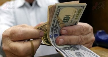 الدولار يبدأ تعاملات السبت مستقرا أمام الجنيه تعرف على الأسعار