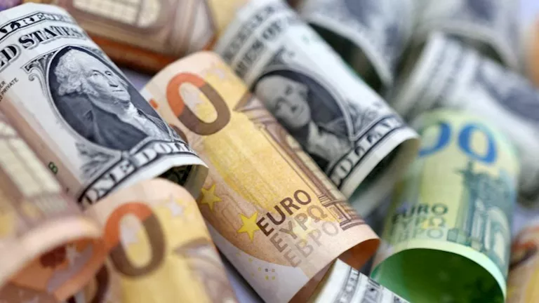 صعود ملحوظ لـ 6 عملات عربية في تعاملات 23 أغسطس 2026
6 عملات عربية تسجل ارتفاعات جديدة اليوم 23 أغسطس 2026
مكاسب جماعية لـ 6 عملات عربية تزامناً مع تعاملات 23-8-2026