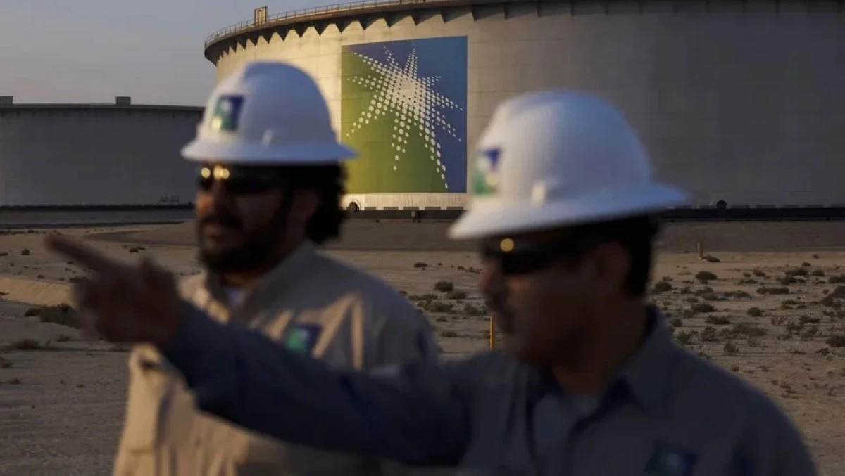 بلومبرغ السعودية تخفض سعر خامها الموجه إلى آسيا بأكبر وتيرة منذ 26 عاما