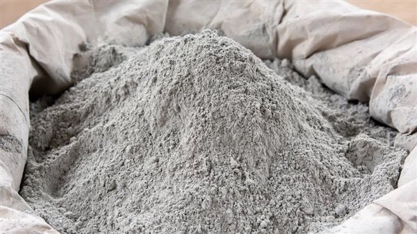 انخفاض ملحوظ في سعر طن الأسمنت بسوق مواد البناء اليوم الجمعة