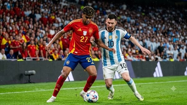 اكتشف القناة المجانية لمتابعة مباراة الأرجنتين وإسبانيا في نهائي كأس العالم بدون أي رسوم