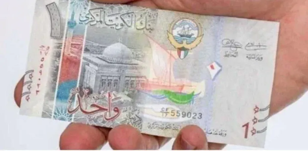 تحديث سعر الدينار الكويتي مقابل الجنيه المصري اليوم الجمعة 24 يوليو 2026
سعر صرف الدينار الكويتي أمام الجنيه المصري في تعاملات الجمعة 24 يوليو 2026
قيمة الدينار الكويتي مقابل الجنيه المصري اليوم الجمعة 24 يوليو 2026