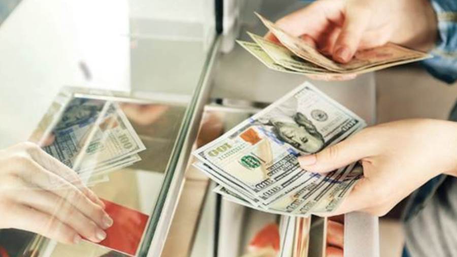تراجع سعر الدولار في البنك الأهلي المصري ليسجل 50.57 جنيه للبيع اليوم
