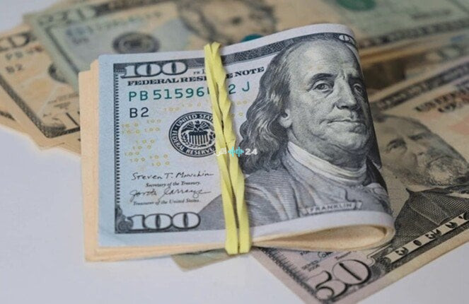 استقرار سعر الدولار في البنك الأهلي المصري اليوم السبت 8 أغسطس
تحديثات سعر الدولار اليوم السبت 8 أغسطس بالبنك الأهلي المصري
سعر الدولار اليوم السبت 8 أغسطس في البنك الأهلي المصري