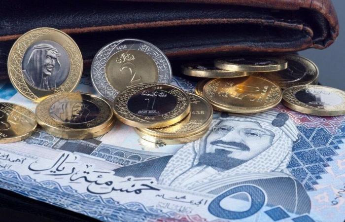 استقرار سعر الريال السعودي مقابل الجنيه المصري في البنوك اليوم الأربعاء