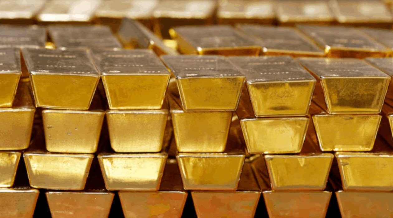الذهب يواصل تسجيل خسارة أسبوعية كبيرة وسط تزايد الضغوط السوقية