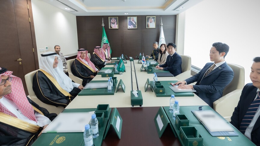 السعودية وكوريا الجنوبية تتفقان على تعزيز التعاون الدفاعي وتبادل الخبرات العسكرية بشكل مستمر