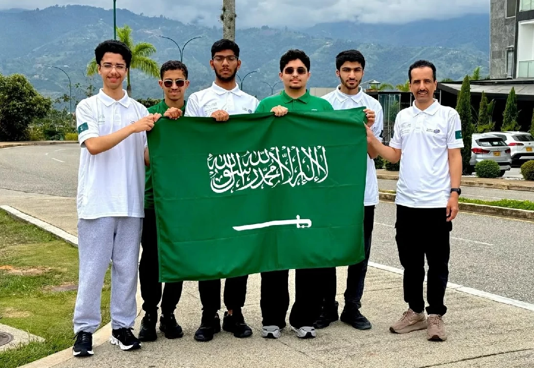 المنتخب السعودي للفيزياء يمر إلى أولمبياد الفيزياء الدولي 2026 في كولومبيا ويبرز طموحات المملكة في التميز العلمي