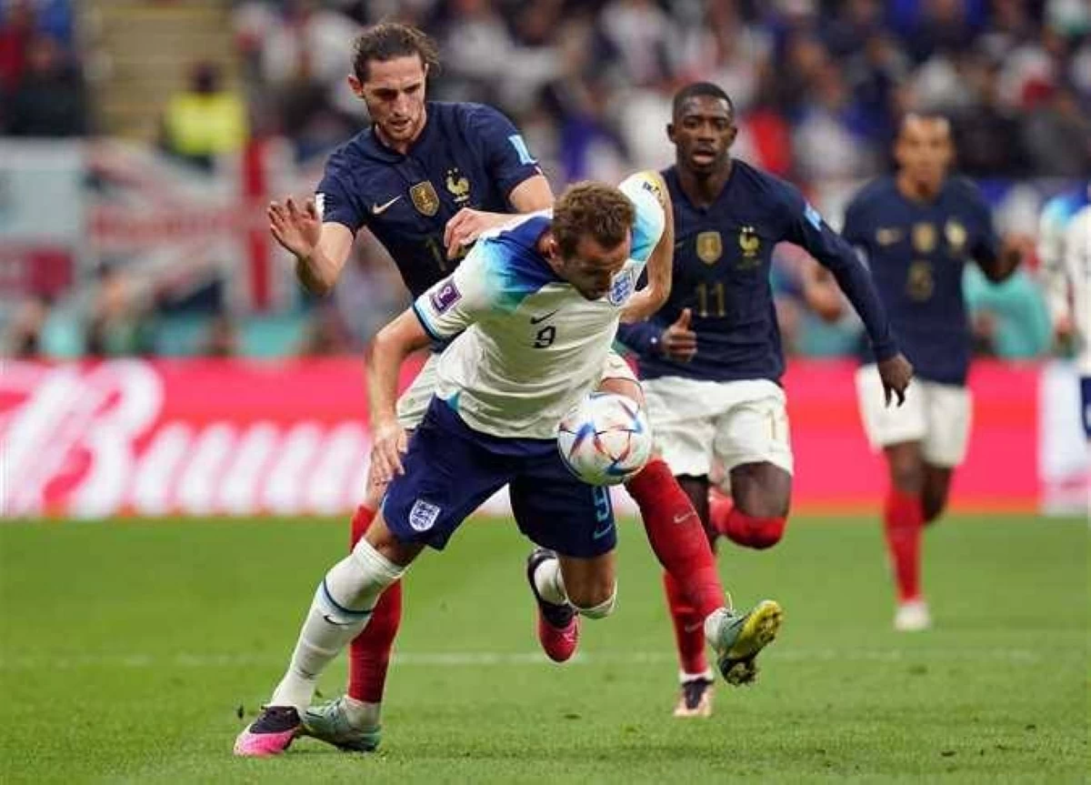 ترددات القنوات الناقلة لمباراة فرنسا وإنجلترا في كأس العالم 2026 وموعد المباراة مع المعلق