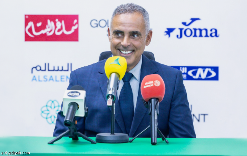 جوميز يؤكد أن الخليج كبير وعريق ويهدف إلى البقاء واستمرار النجاح في الساحة الرياضية