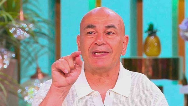 حسام حسن يصف قرار الحكم بأنه أثر سلبا على تركيز لاعبي منتخبنا أمام الأرجنتين
