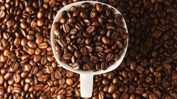 رئيس شعبة البن يفجر مفاجأة صادمة بشأن انتشار 80 بالمئة من البن المغشوش في الأسواق المصرية