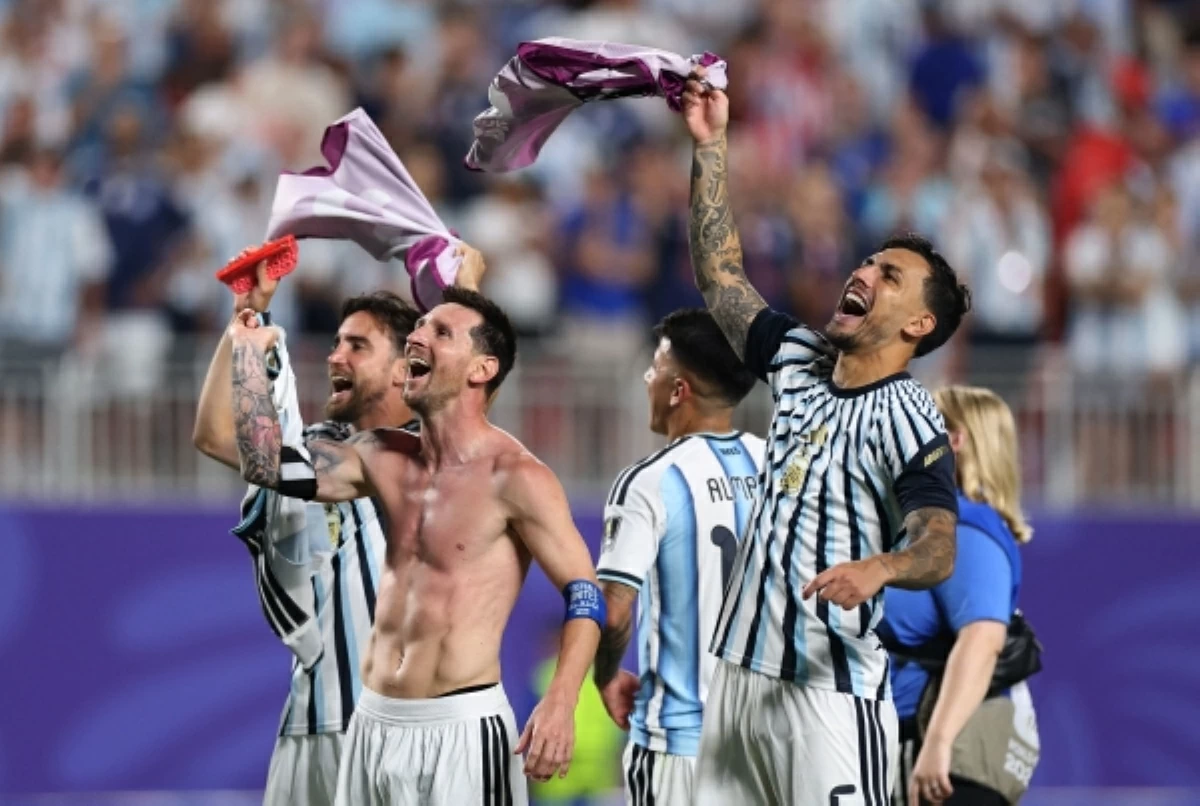 قنوات نقل مباراة الأرجنتين وإنجلترا في نصف نهائي كأس العالم 2026 مع موعد اللقاء والمعلق