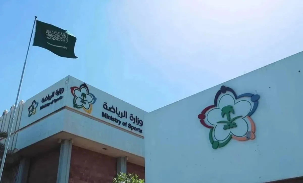 لائحة جديدة تلزم الأندية السعودية بوضع لجنة واستراتيجية استثمار طويلة الأمد تمتد لخمس سنوات لتعزيز النمو والتطوير