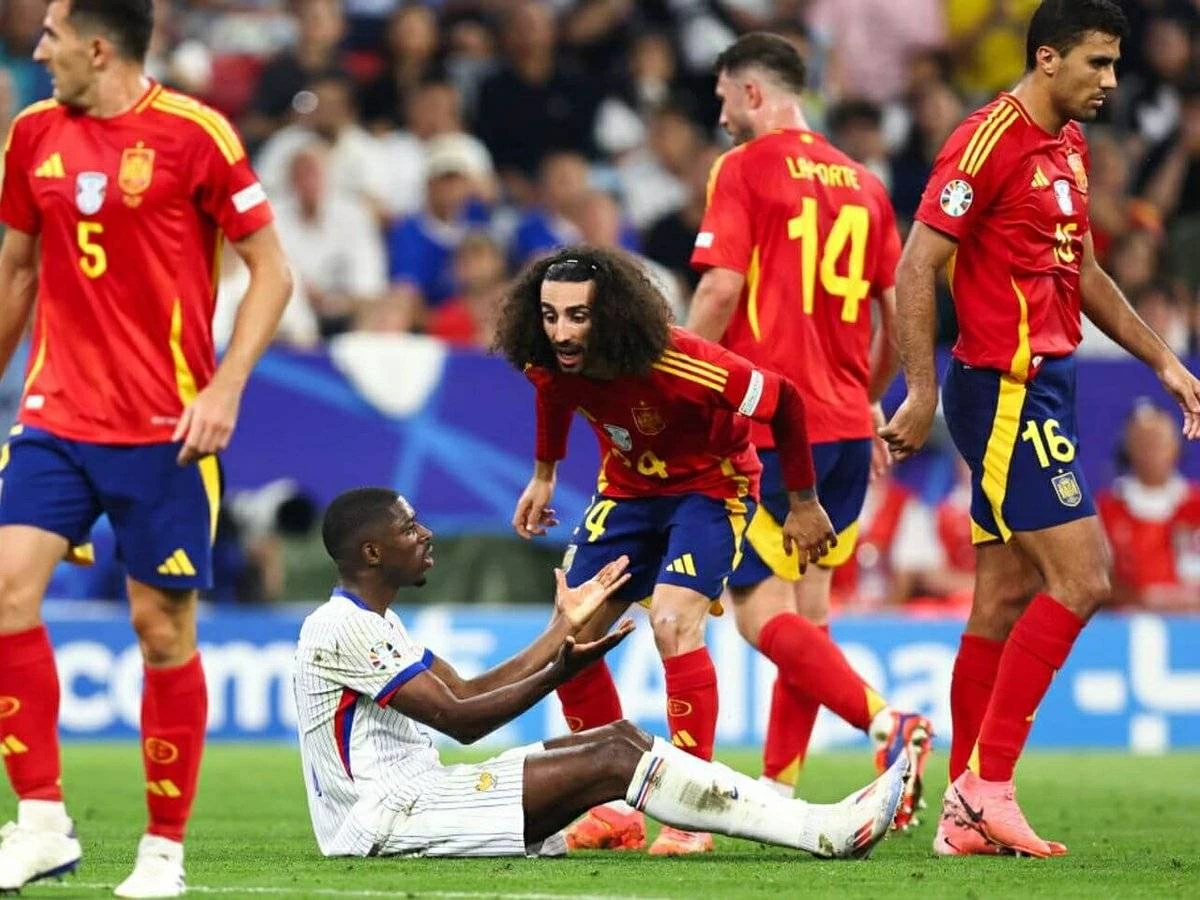 مباراة فرنسا وإسبانيا تتعادل سلبيا في نصف نهائي كأس العالم وتنتظر قرار التأهل