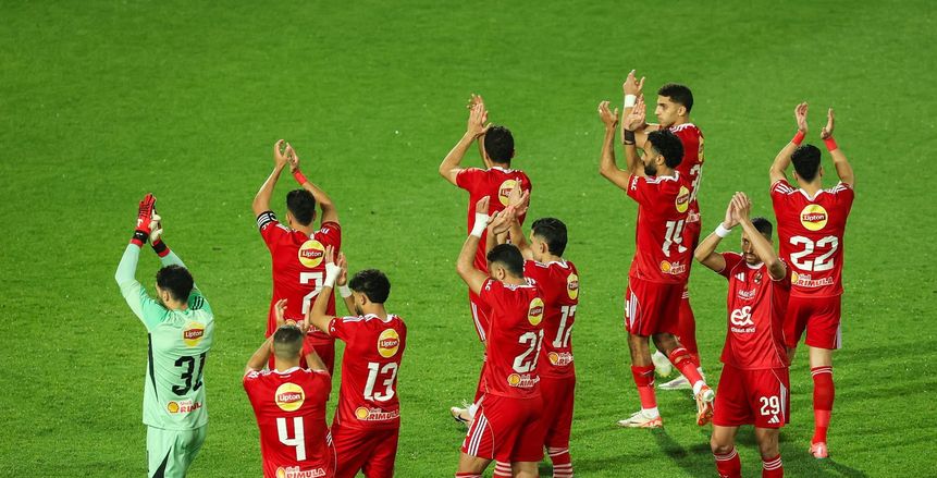 مصرى يفاوض مهاجم الأهلي وقرار نهائي من الحسين عموتة بشأن الانتقال