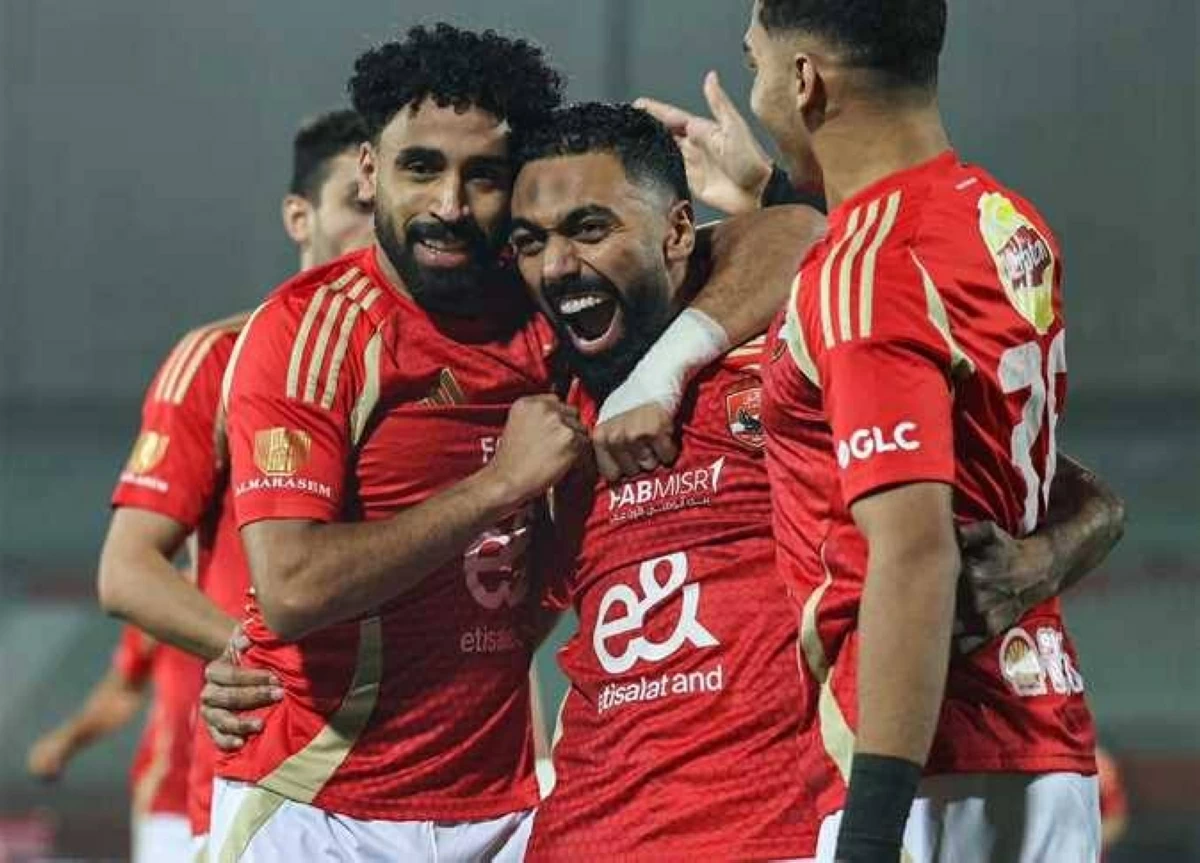 موعد وتردد القنوات الناقلة لمباراة الأهلي والنصر اليوم في الدوري السعودي