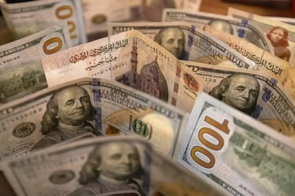 سعر الدولار اليوم الثلاثاء 25 أغسطس 2026 في مصر بعد ارتفاع قيمة الجنيه
الجنيه يستعيد قوته وتراجع سعر الدولار اليوم الثلاثاء 25 أغسطس 2026 في مصر
تحديثات سعر الدولار اليوم الثلاثاء 25 أغسطس 2026 في مصر وسط صعود الجنيه المصري