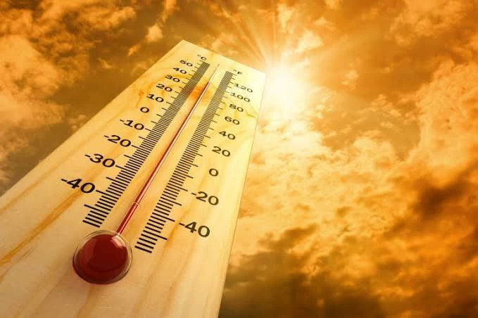 مركز معلومات المناخ يحذر من موجة صهد أخيرة ويكشف موعد تحسن حالة الطقس