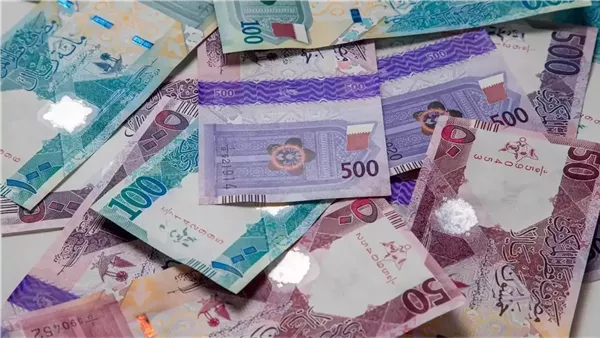 الريال القطري يتراجع أمام الجنيه في تعاملات البنوك اليوم السبت