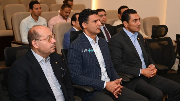 شراكة بين الصناعة والرياضة لتوطين صناعة الأحذية وتعزيز الصادرات