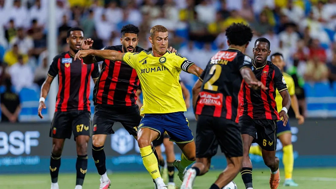 القنوات الناقلة لمباراة النصر والاتفاق في دوري روشن 2026-27