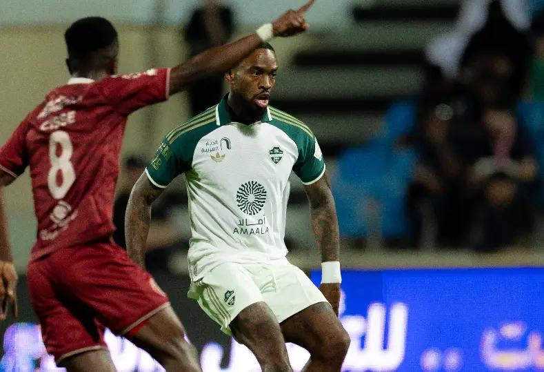 الخلود يفجر مفاجأة مدوية ويسقط الأهلي بثلاثية في دوري روشن السعودي