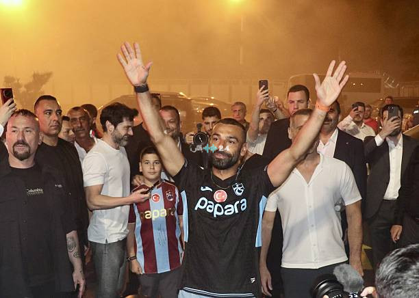 الكشف عن موعد الظهور الأول لمحمد صلاح مع طرابزون التركي