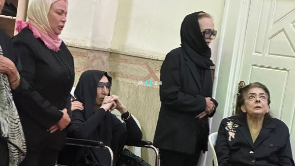 بعد تشييع جنازتها.. تفاصيل عزاء ابنة نجلاء فتحي «ياسمين أبو النجا»