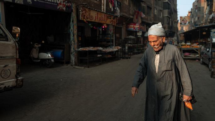 كواليس تحول الحكومة في القاهرة إلى منفذ لشروط صندوق النقد الدولي الصارمة لإنقاذ الاقتصاد المصري