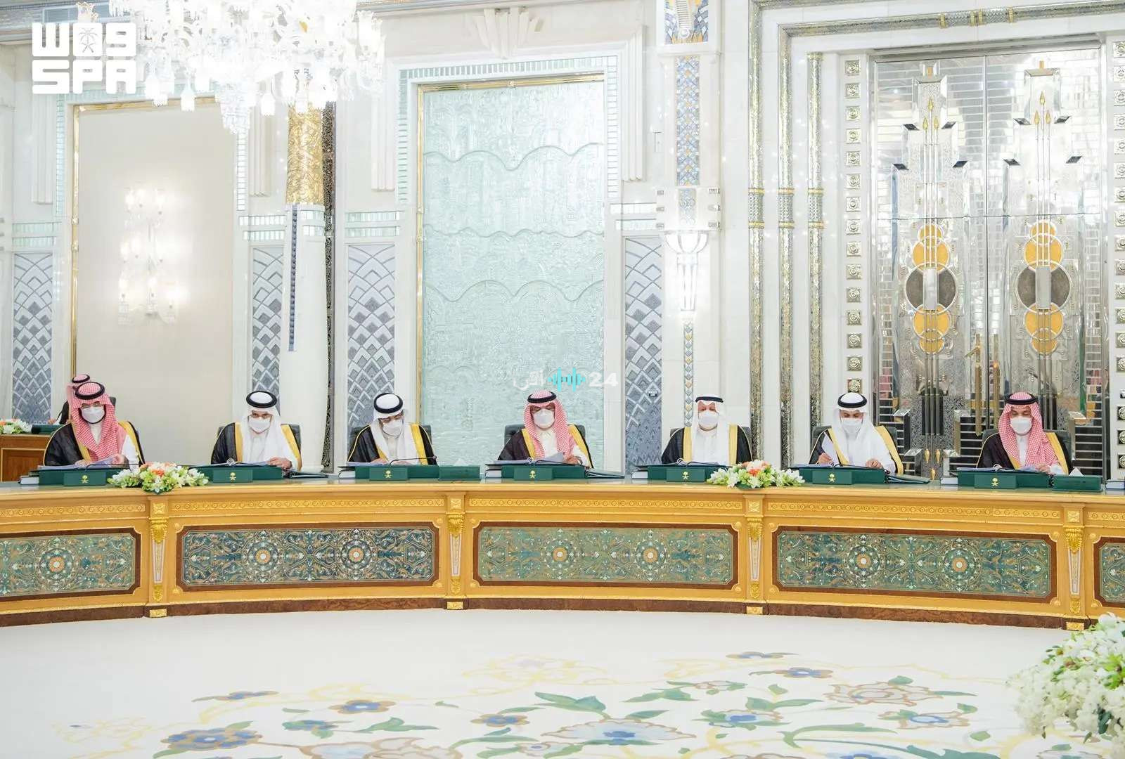 مجلس الوزراء يوجه تحذيرا شديدا ويرفض قاطعا كافة محاولات تغيير الوضع القانوني والتاريخي لمدينة القدس