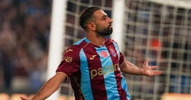 محمد صلاح يقود طرابزون سبور في مهمة الريمونتادا الأوروبية أمام فيرينكفاروسي