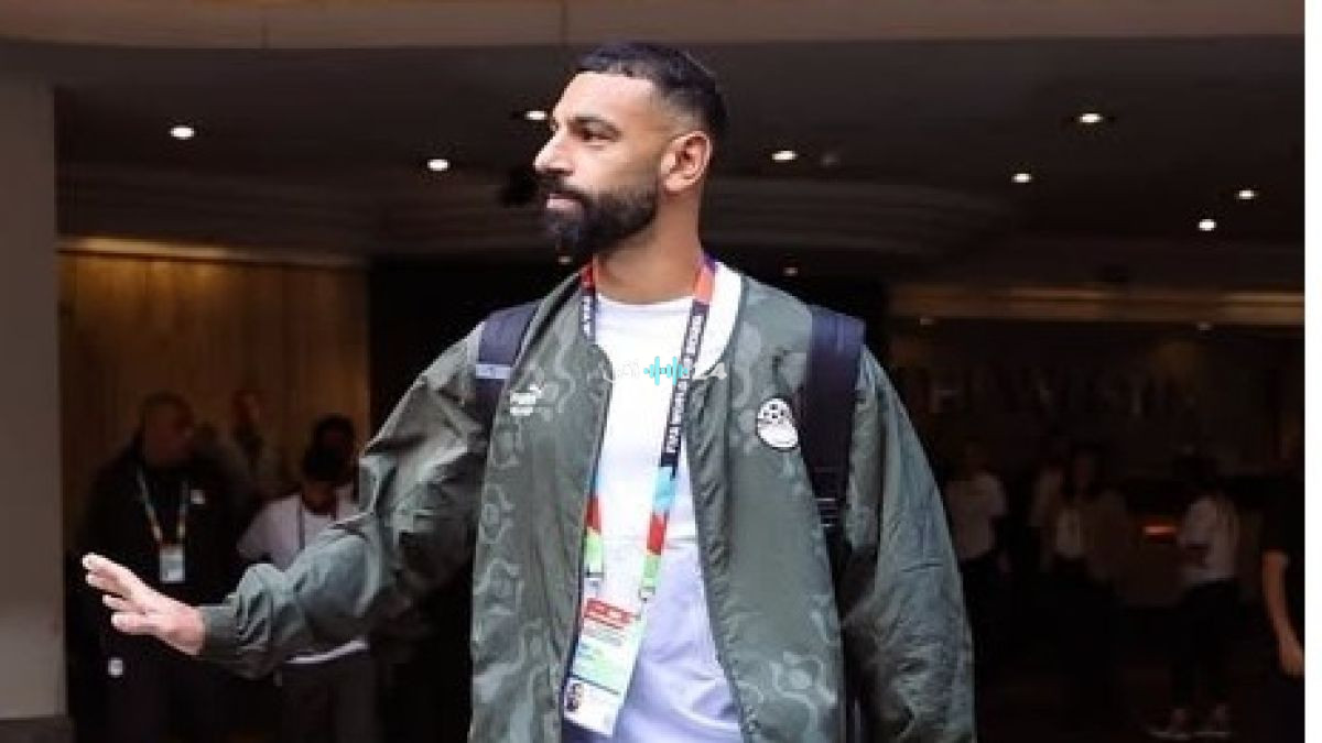 نجم تشيلسي يحذر محمد صلاح من تقلب جماهير طرابزون السريع