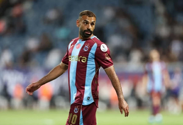 نجم ريال مدريد السابق يتوقع مسيرة تاريخية لمحمد صلاح مع طرابزون