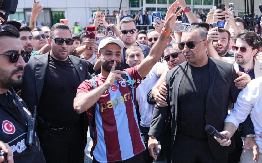 نجوم عالميون صنعوا تاريخهم من بوابة الدوري التركي
