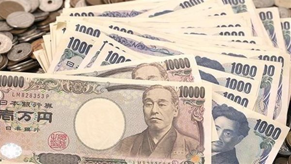 سعر الين الياباني مقابل الجنيه المصري يتباين في البنوك المصرية مساء اليوم الأحد