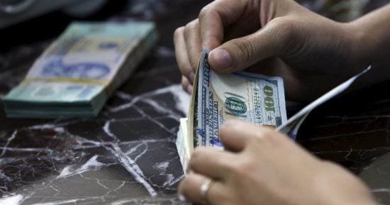 سعر الدولار أمام الجنيه يتراجع ويقف دون سقف 53 جنيها اليوم الثلاثاء
