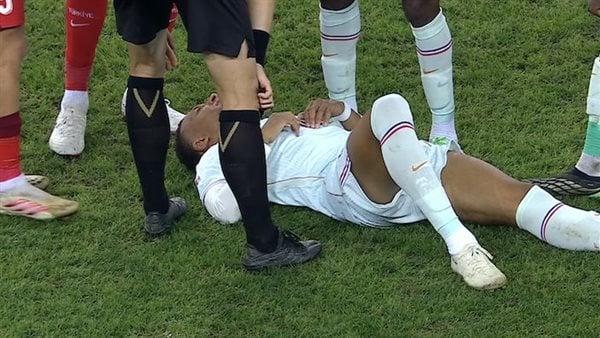 طرد حارس تركيا وإصابة مبابي.. المنتخب الفرنسي يفوز على نظيره التركي في مستهل مشواره بدوري الأمم الأوربية