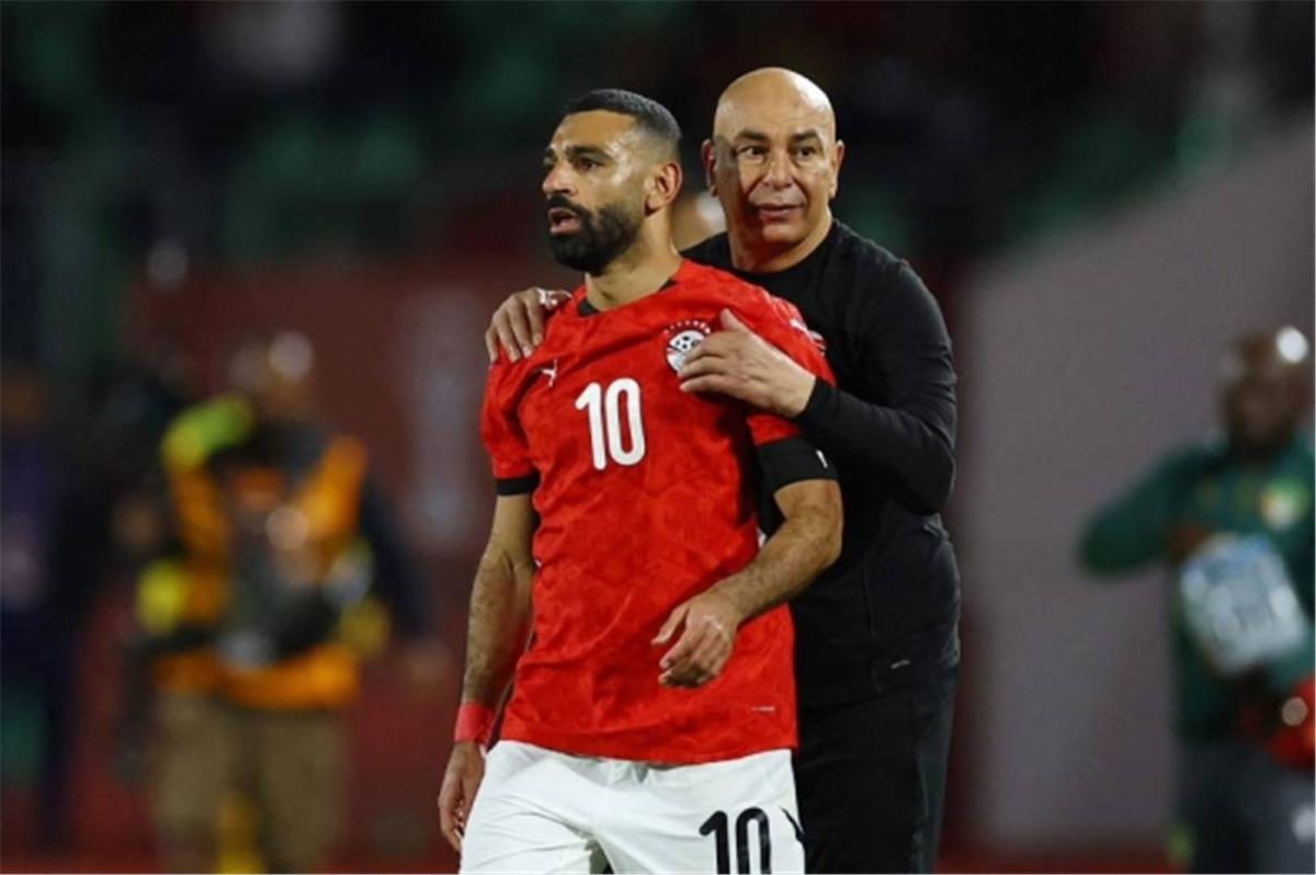 كواليس رسالة محمد صلاح للاعبي المنتخب عبر «واتس آب» قبل مغادرته