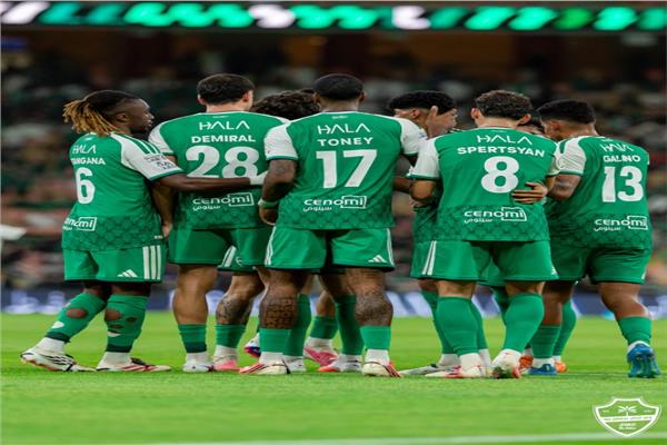 أهلي جدة ضيفًا على القادسية في الدوري السعودي