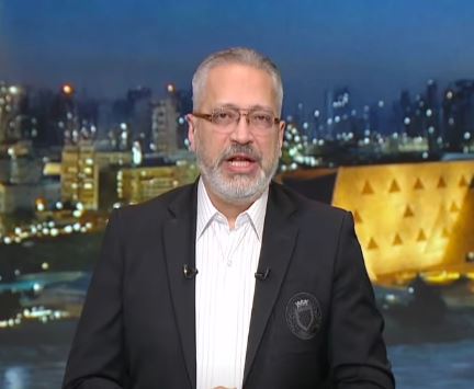 تامر أمين عن جولة محافظ القليوبية بالمدارس: «مكان المسئولين في الشارع مش المكاتب»