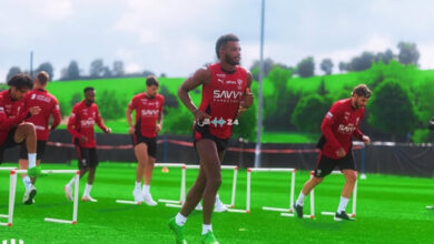 طاقم تحكيم ألماني يقود مباراة الهلال ونيوم في دوري روشن