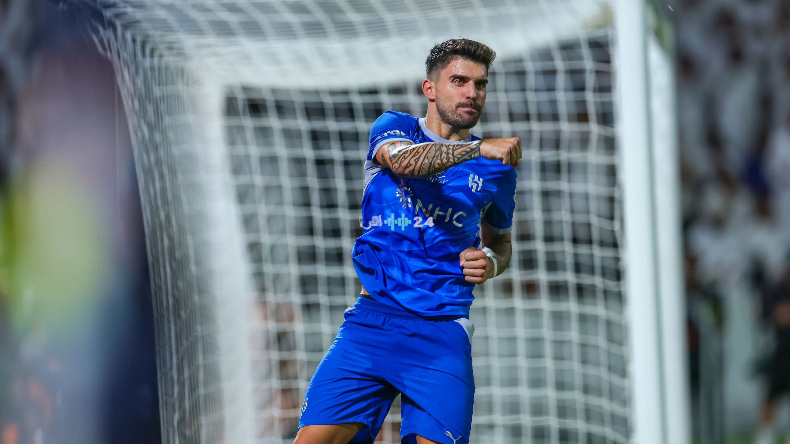 ما القنوات الناقلة لمباراة الهلال ونيوم في دوري روشن السعودي 2026-2027؟ وكيف تشاهدها عبر الإنترنت؟