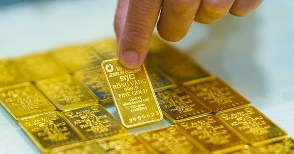 أسعار الذهب اليوم 2 أكتوبر تتراجع بشكل طفيف في سوق سبائك الذهب
