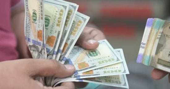استقرار ملحوظ في سعر الدولار أمام الجنيه المصري مع بداية تعاملات الثلاثاء