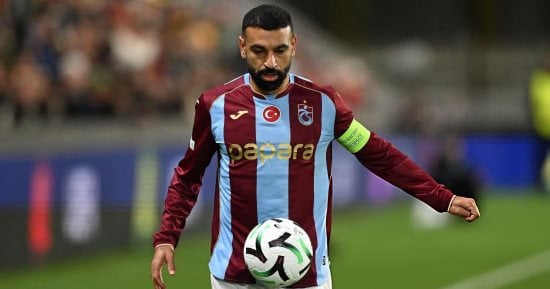 محمد صلاح يتربع على هجوم طرابزون في مواجهة بشكتاش بالدوري التركي