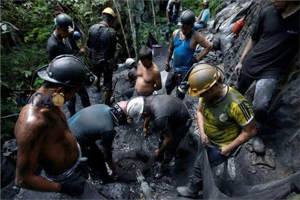 وفاة 14 شخصًا وإصابة 7 آخرين إثر انهيار منجم ذهب في كولومبيا