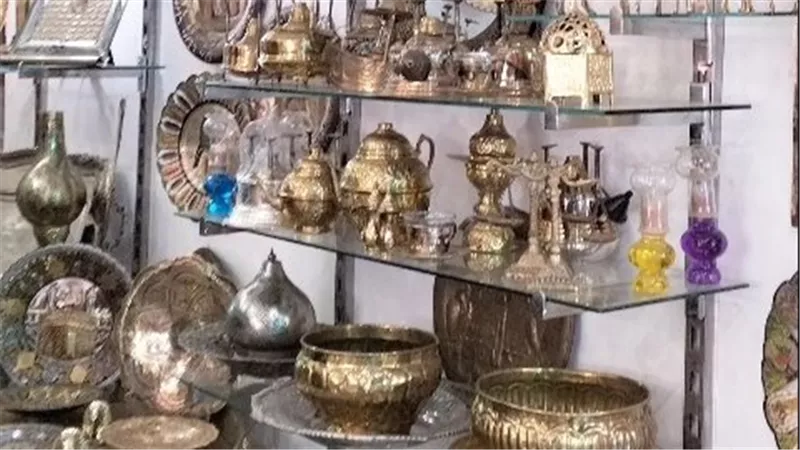 الدولار يثقل كاهل ورش النحاس والألومنيوم وارتفاع تكلفة المواد الخام يهدد استقرار الأسعار ويفاقم تحديات السوق